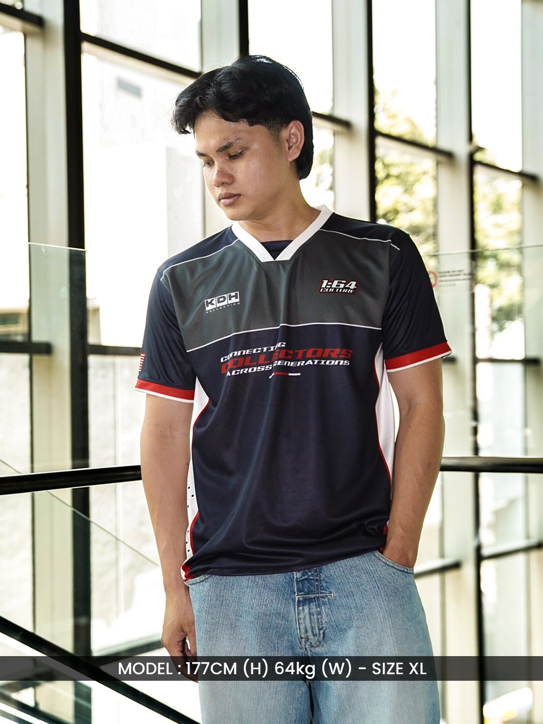 V-neck BLUE 1:64 Culture